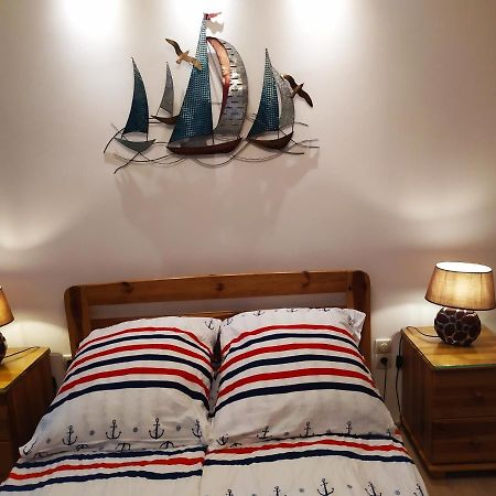 Apartament Pod Zaglami Apartman Swinoujscie Kültér fotó