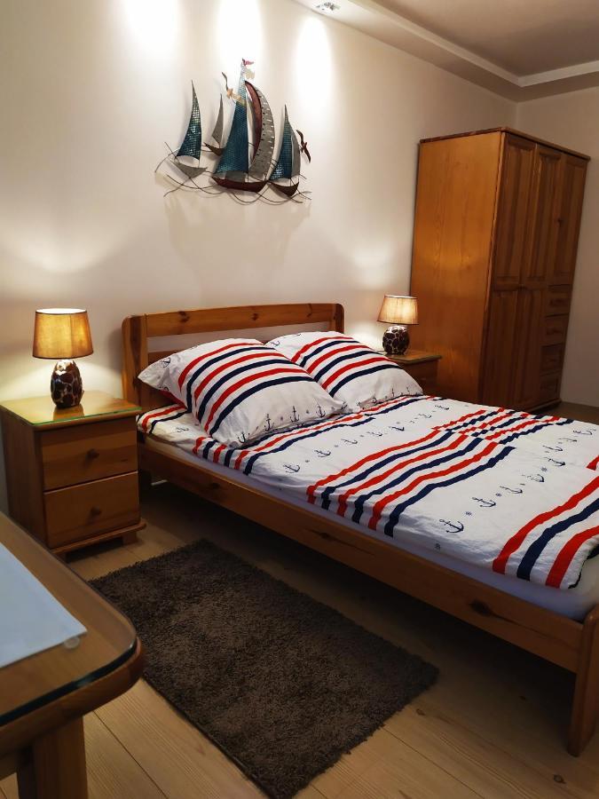 Apartament Pod Zaglami Apartman Swinoujscie Kültér fotó