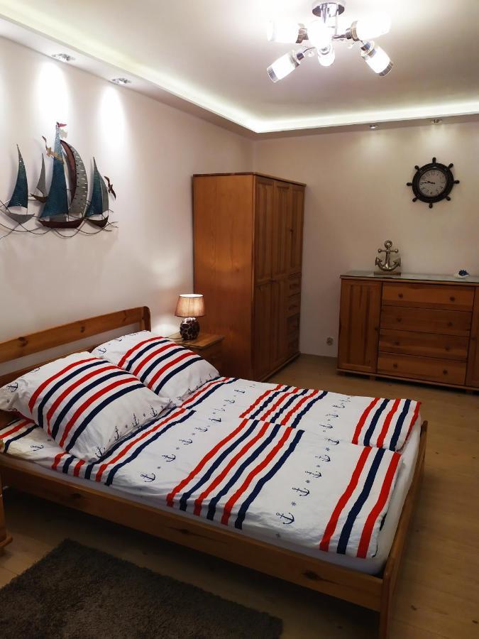 Apartament Pod Zaglami Apartman Swinoujscie Kültér fotó